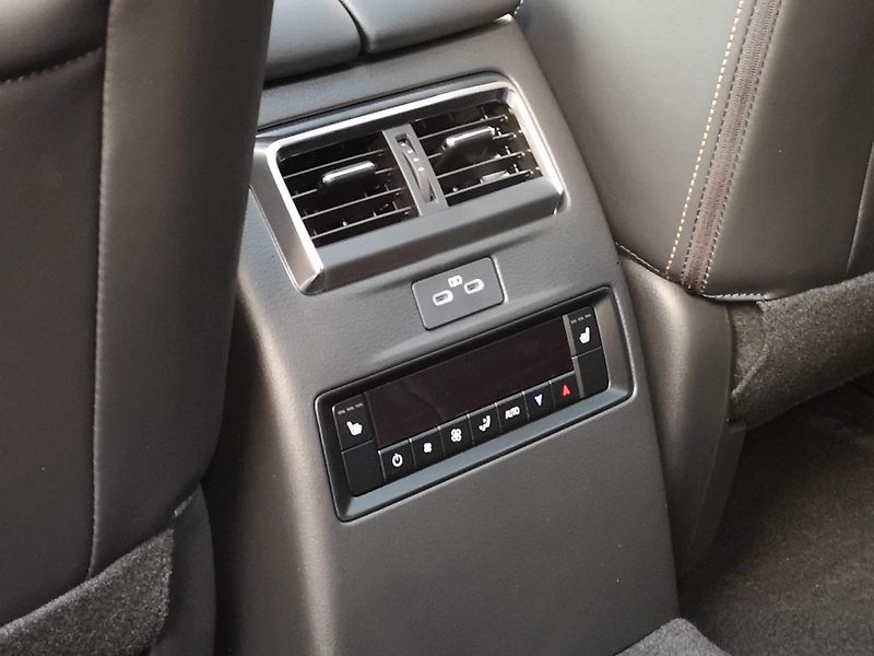 Mazda CX-80 (2026) 3.3D HOMURA-PLUS 7.místné  - fotka 6 z 6