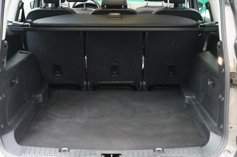 Ford S-MAX - fotka 27 z 27