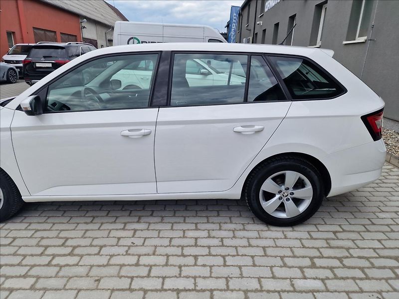 Škoda Fabia 1.0TSI Style,původ ČR,1.Maj. - fotka 44 z 50