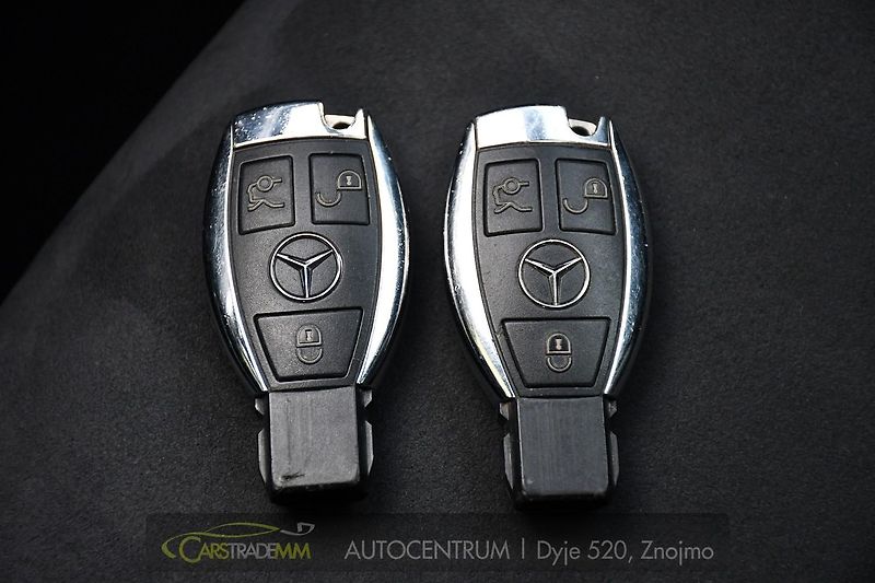 Mercedes-Benz GLA 220CDI AMG NAVI AT - fotka 35 z 47