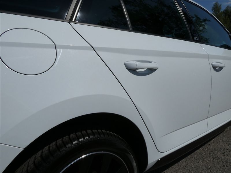 Škoda Fabia 1,2 TSi 81kW MONTE CARLO, DSG - fotka 13 z 60