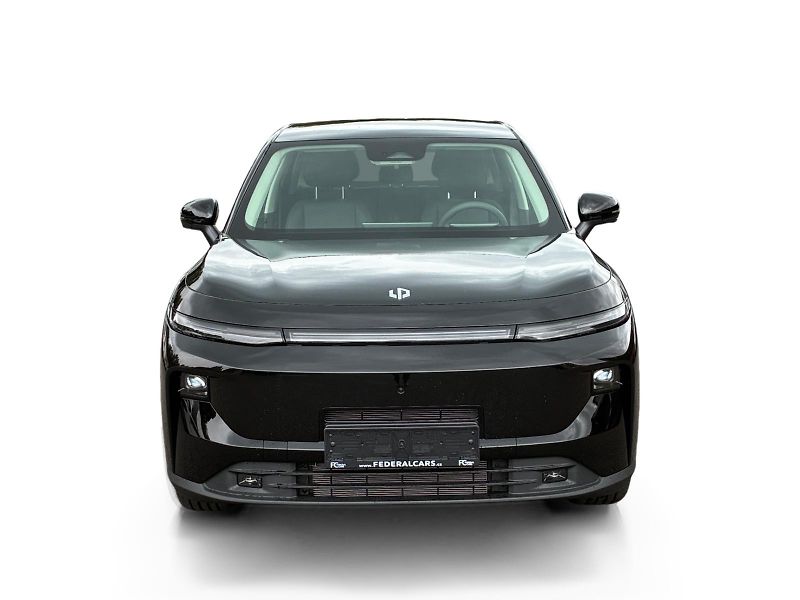 Leapmotor B10 (2026) Design Hybrid EV       - fotka 8 z 15