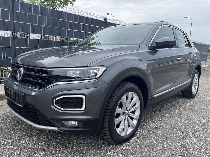 Volkswagen T-Roc (2019) 2.0 TDI 110 kW DSG SPORT - fotka 33 z 34