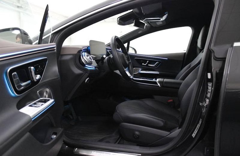 Mercedes-Benz EQE 350+ 360kam Tažné 4 zóny BLIS  - fotka 5 z 13