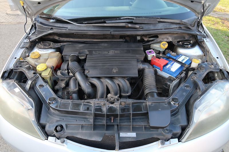 Mazda 2 (2004) 1,25i Comfort, 55 kW, ČR - fotka 28 z 30