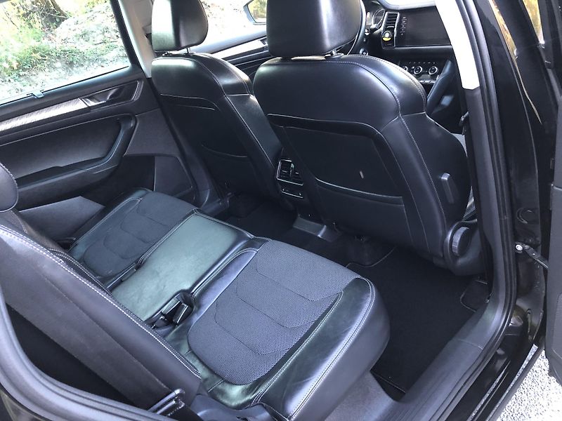 Škoda Kodiaq (2022) 1.5 TSI DSG STYLE  7 MIST LIFT - fotka 10 z 17