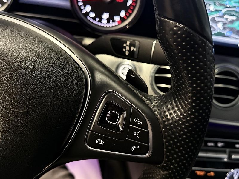 Mercedes-Benz Třídy E (2017) 200i AVANTGARDE,ZÁRUKA , - fotka 31 z 33