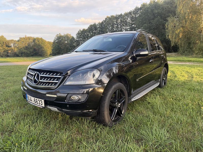Mercedes-Benz Třídy M ML 320 CDI   4 Matic - fotka 4 z 34