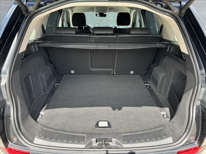 Land Rover Discovery Sport 2,0 D150 SE 4WD AT DPH - fotka 13 z 27