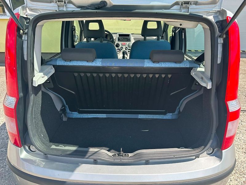 Fiat Panda 1.1i ČR/2MAJ/Garážovaný/BezKor - fotka 14 z 24