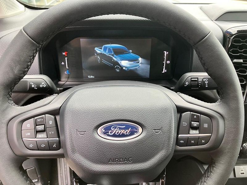 Ford Ranger (2025) XLT, Dvojkabina, 2.0 EcoBlue 1 - fotka 12 z 34