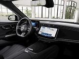 Mercedes-Benz Třídy E (2026) 2,0 E 220 d 4MATIC - náhled 9