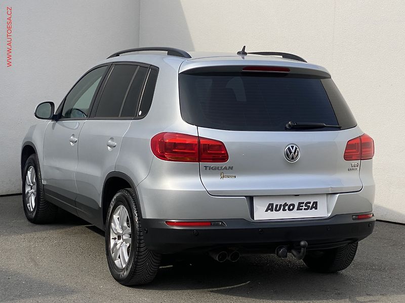 Volkswagen Tiguan (2012) 2.0TDi, ČR, Trend&Fun, TZ - fotka 6 z 17
