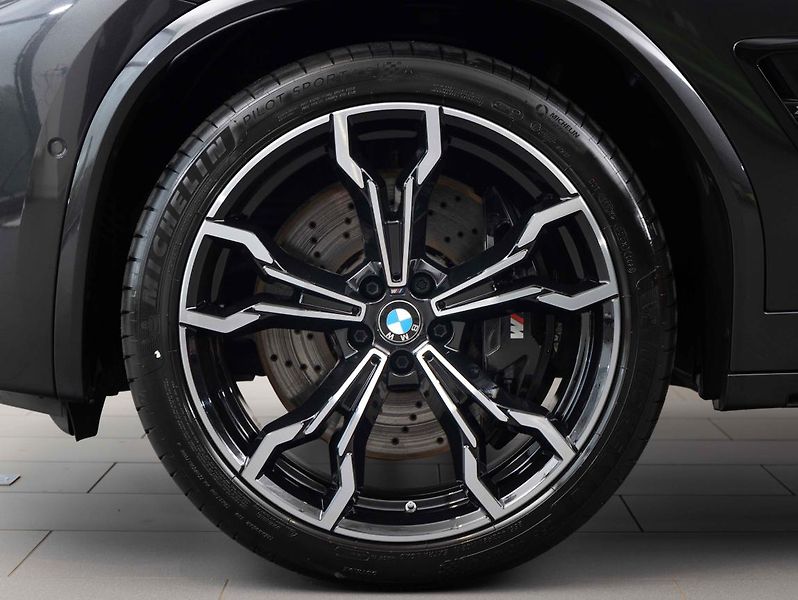 BMW X4 M - fotka 6 z 22