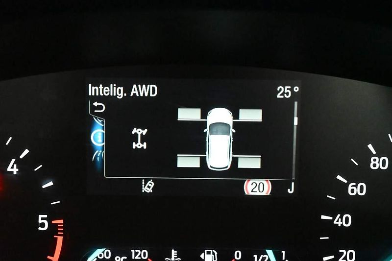Ford Kuga (2020) 2.0 140 KW 4x4 8AT ECOBLUE TIT - fotka 23 z 31