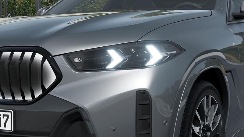BMW X6 xDrive30d - fotka 7 z 14