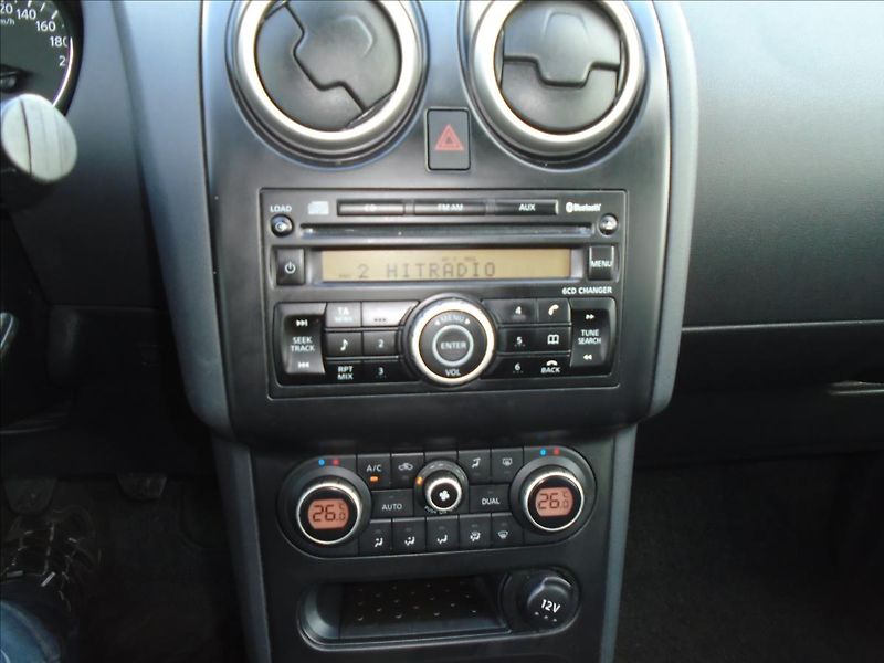 Nissan Qashqai 1,6   1.6.LPG - fotka 24 z 26