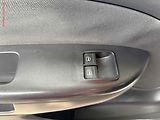 Škoda Octavia (2009) 1.9 TDi, ČR, AC - náhled 12