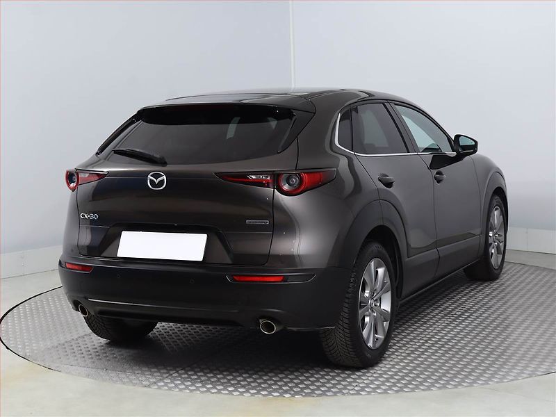 Mazda CX-30 (2021) Plus Skyactiv-G 2.0 - fotka 5 z 21