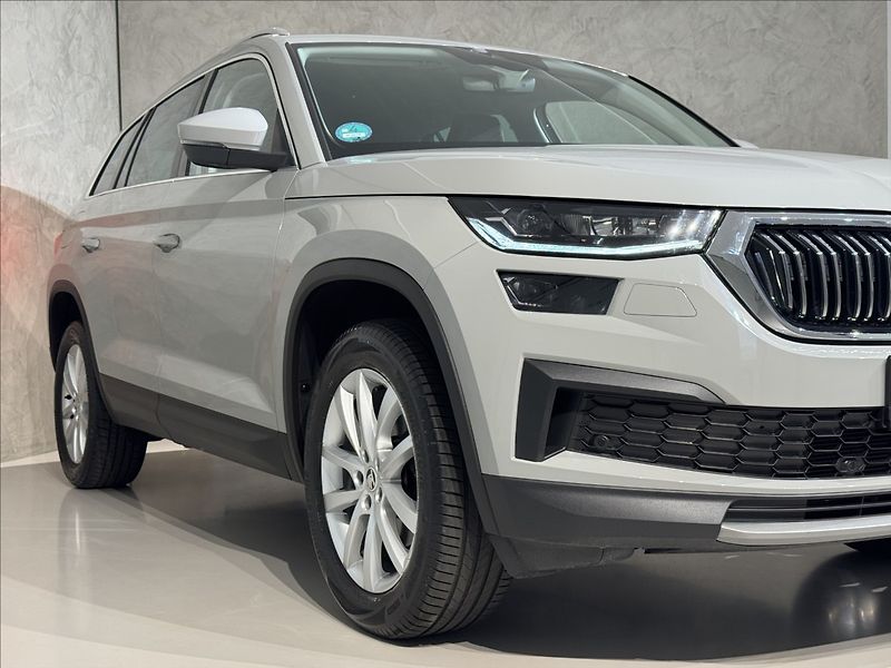 Škoda Kodiaq 2,0 TDi  DSG Style LED Virtual - fotka 5 z 45