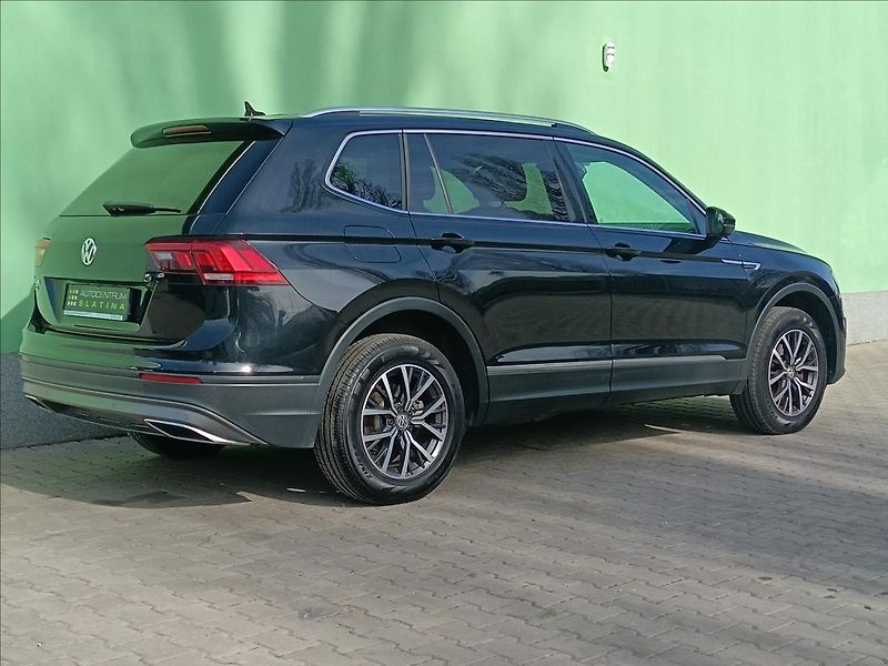 Volkswagen Tiguan Allspace 2,0 ALLSPACE TDi 110kW DSG ACC - fotka 7 z 40