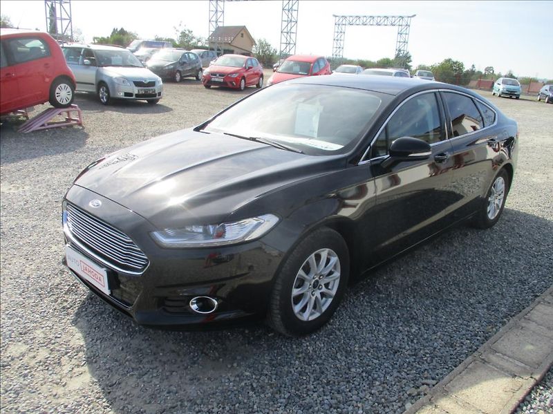 Ford Mondeo 2,0 TDCI, Titanium, automat, - fotka 3 z 40