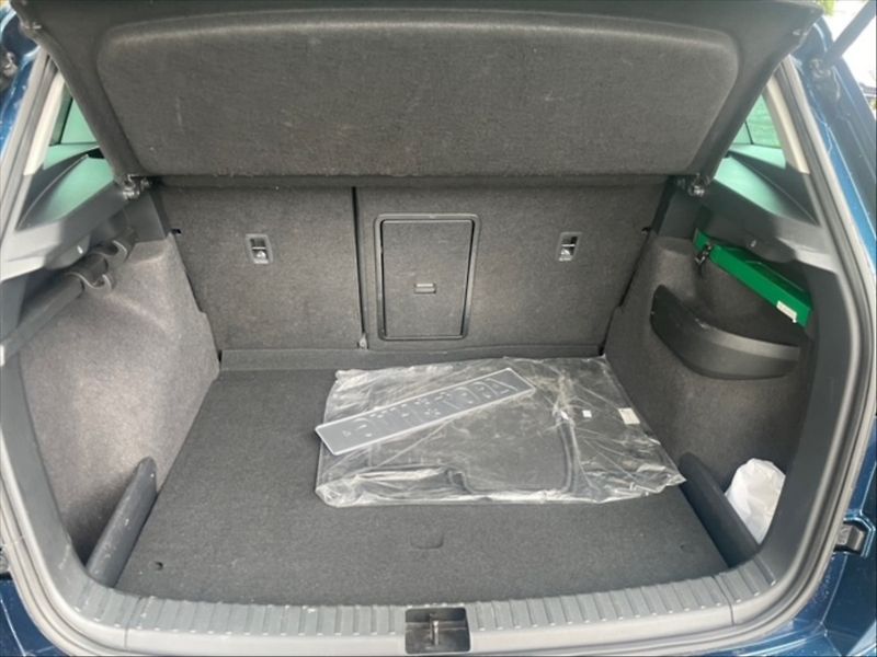 Škoda Karoq 2,0 TDI 85 Style - fotka 6 z 11