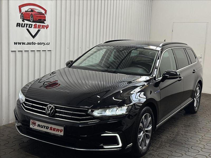 Volkswagen Passat 1.4GTE 160kW DSG ACC 2XALU - fotografie inzerátu