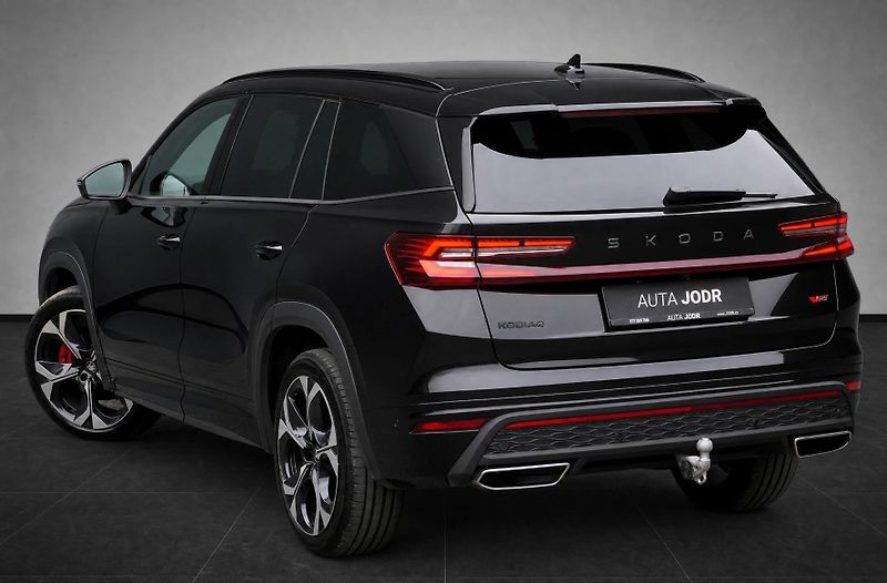 Škoda Kodiaq RS 2.0 TSI, Panorama, Webasto - fotka 3 z 40