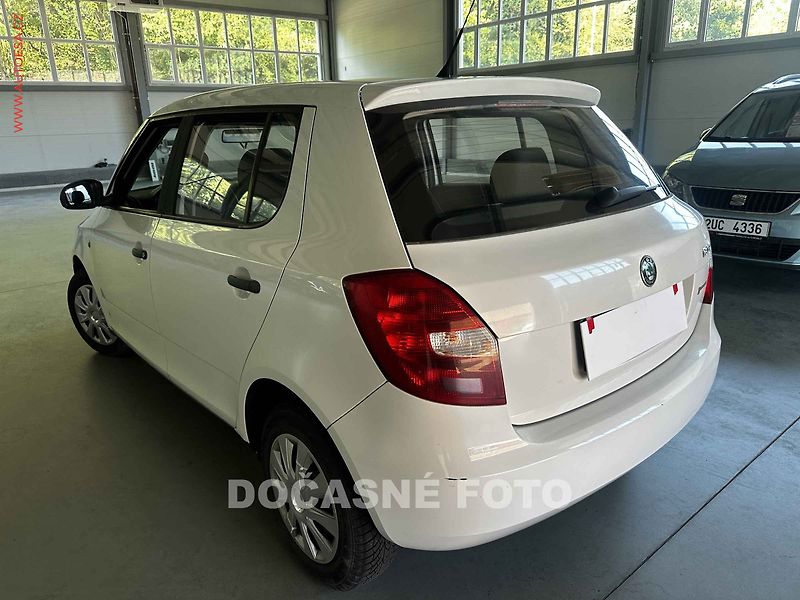 Škoda Fabia (2008) 1.2mpi, ČR, STK5/28 - fotka 2 z 3