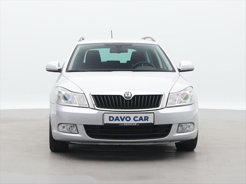 Škoda Octavia 1,4 TSI 90kW Elegance - fotka 2 z 28