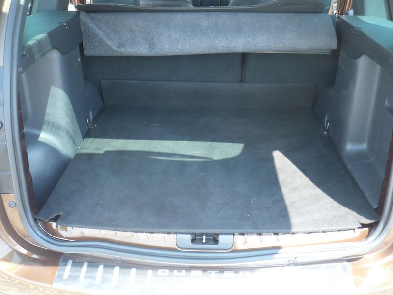 Dacia Duster 1.6i 77Kw 4x4 Prestige Klima - fotka 20 z 29