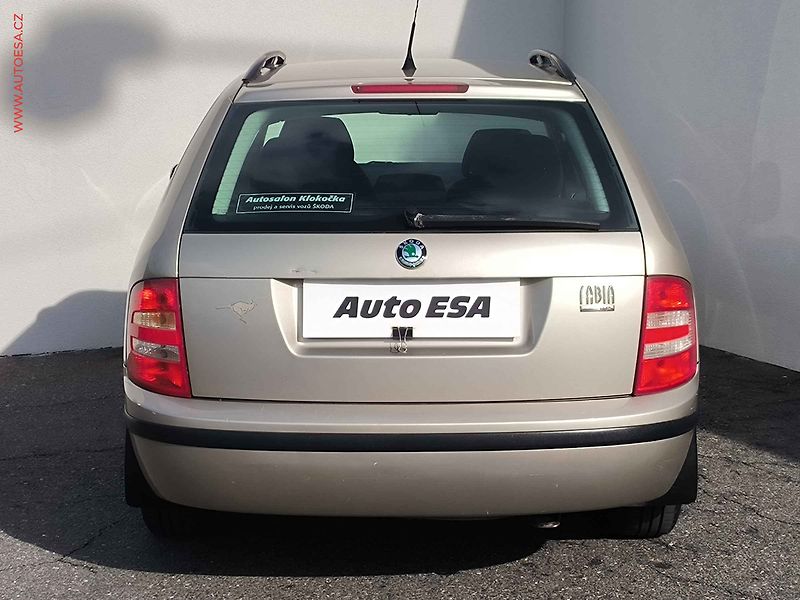 Škoda Fabia (2005) 1.2 12V, 2.maj,ČR, AC, tempo - fotka 5 z 16
