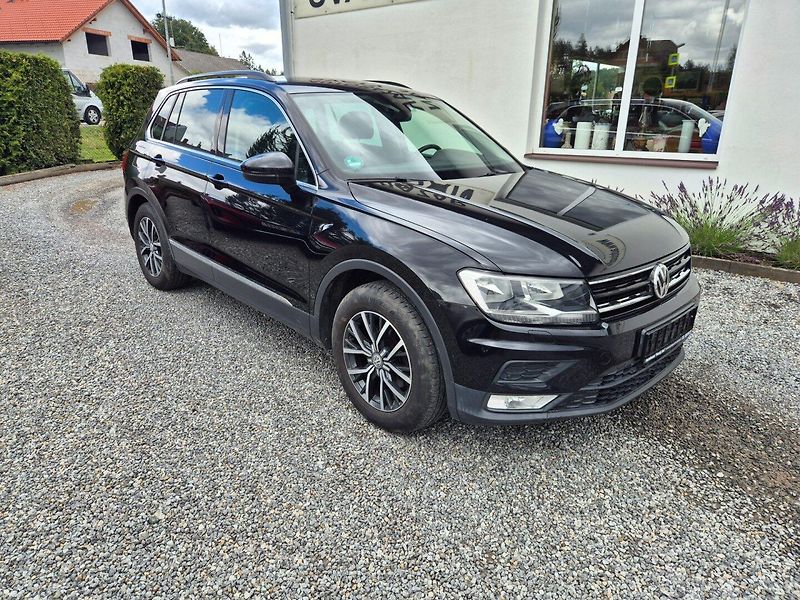 Volkswagen Tiguan (2016) 2.0 TDI NAVI, Serviska.Zimáky - fotka 2 z 42