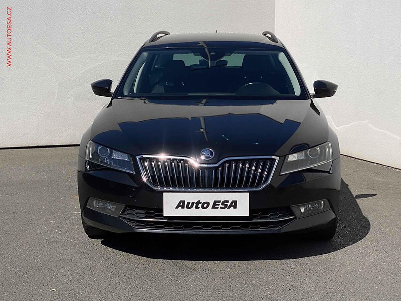 Škoda Superb (2016) 2.0 TDi, Style, DSG - fotka 2 z 18