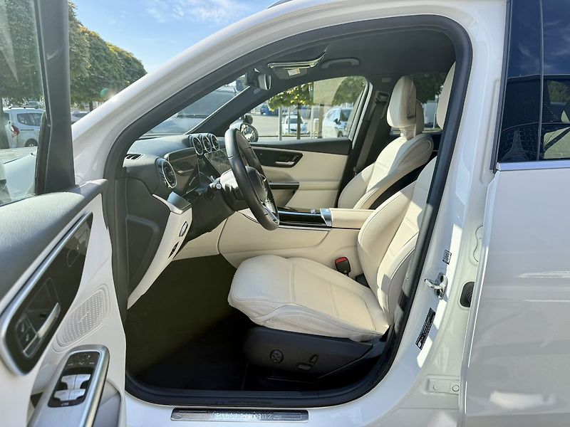Mercedes-Benz GLC (2023) 220 d 4MATIC SUV - fotka 24 z 44