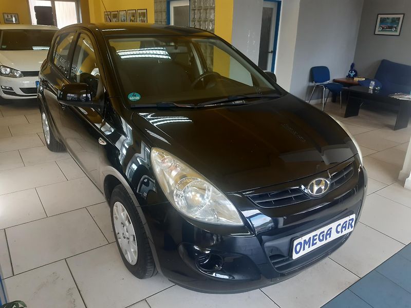 Hyundai i20 1.2 I KLIMA 57KW - fotka 1 z 19