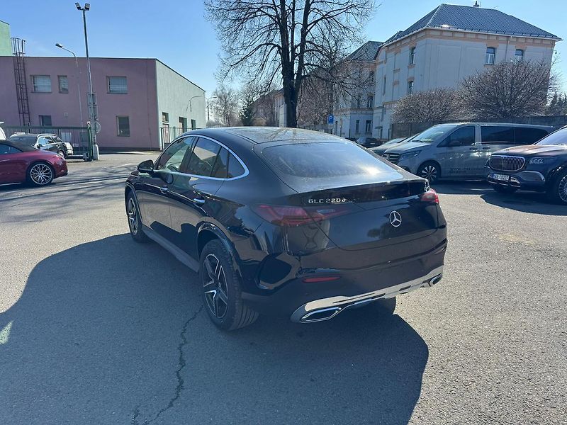 Mercedes-Benz GLC (2026) 220 d 4MATIC kupé - fotka 5 z 24