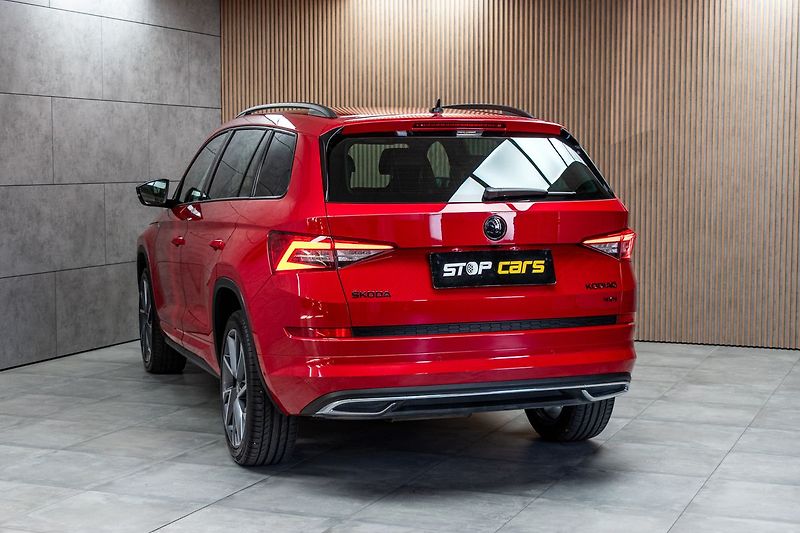 Škoda Kodiaq 2.0 TDI 4x4*SPORTLINE*TAŽNÉ*ČR - fotka 4 z 51