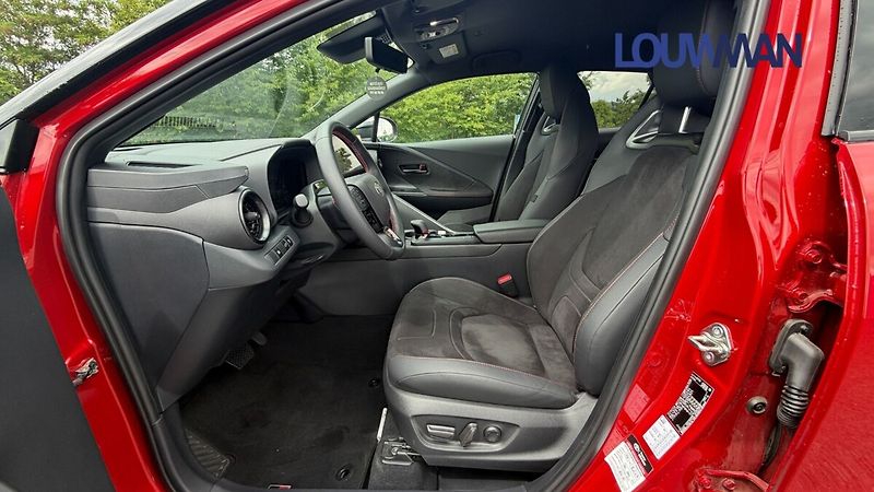 Toyota C-HR AT GR SPORT PREMIERE EDITION - fotka 6 z 23