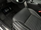 Land Rover Discovery D250 DYNAMIC HSE AWD AUT CZ - náhled 16