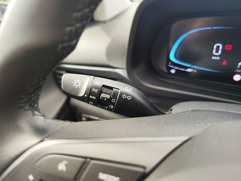 Hyundai i20 1.2i/58kW Wave - fotka 24 z 29