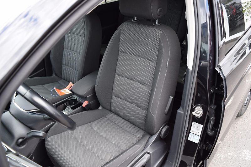 Volkswagen Touran (2017) 1.4TSI 110kw CLBMT TAŽ NAV APP - fotka 20 z 50
