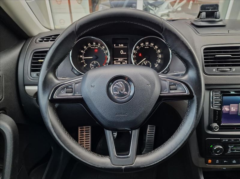 Škoda Yeti 2.0TDI 4x4 Style Outdoor, ČR - fotka 21 z 50