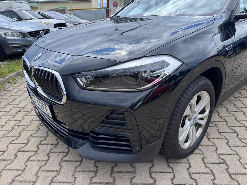 BMW X2 (2022) 4X4 25E 1,5i 162KW ZÁRUKA DPH - fotka 10 z 50