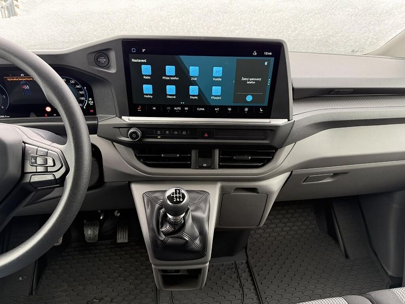 Volkswagen Transporter 2,0 TDI 110 kW - fotka 9 z 30