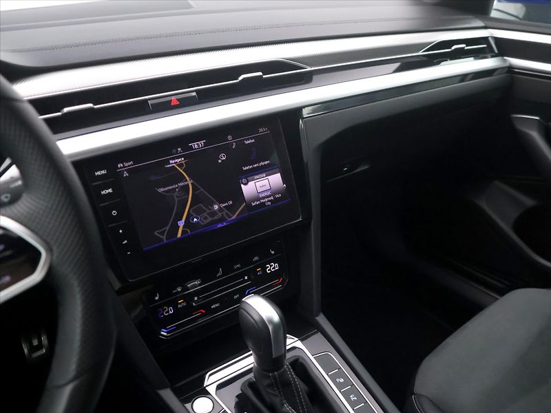 Volkswagen Arteon 2.0 TDI 147kW 4M DSG R-line DP - fotka 28 z 41