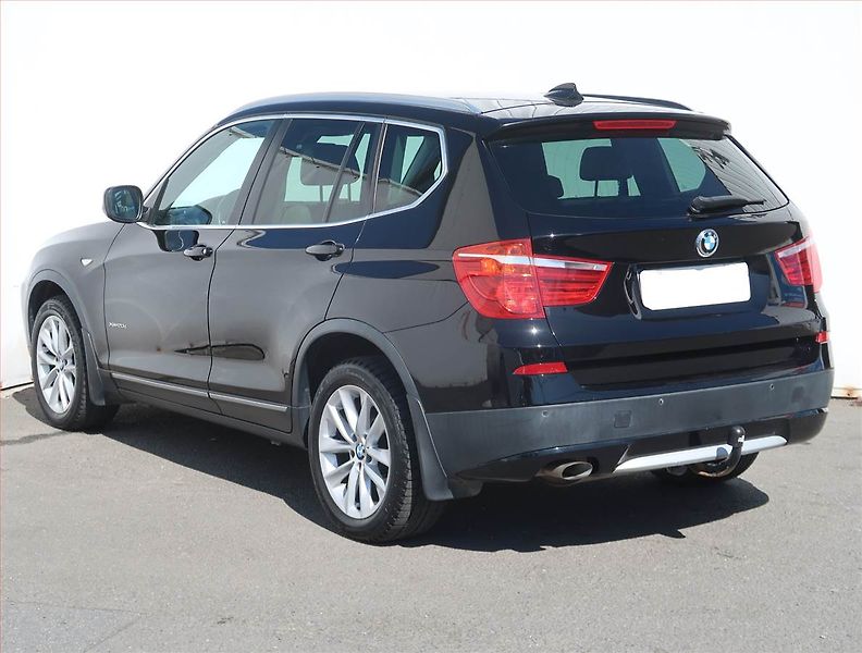 BMW X3 (2012) xDrive20d, 4X4, Automat - fotka 4 z 21