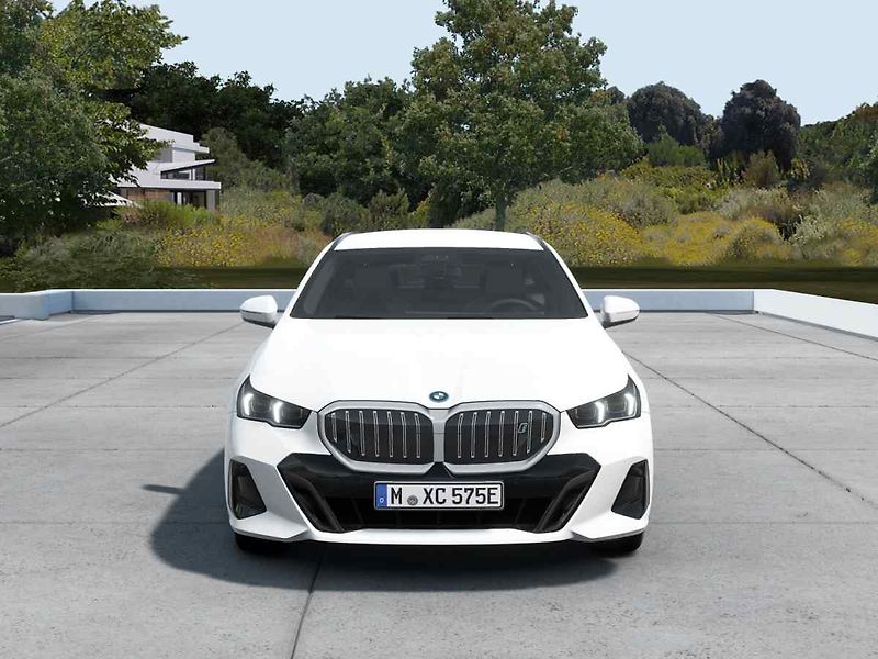 BMW i5 (2026) - fotka 10 z 10