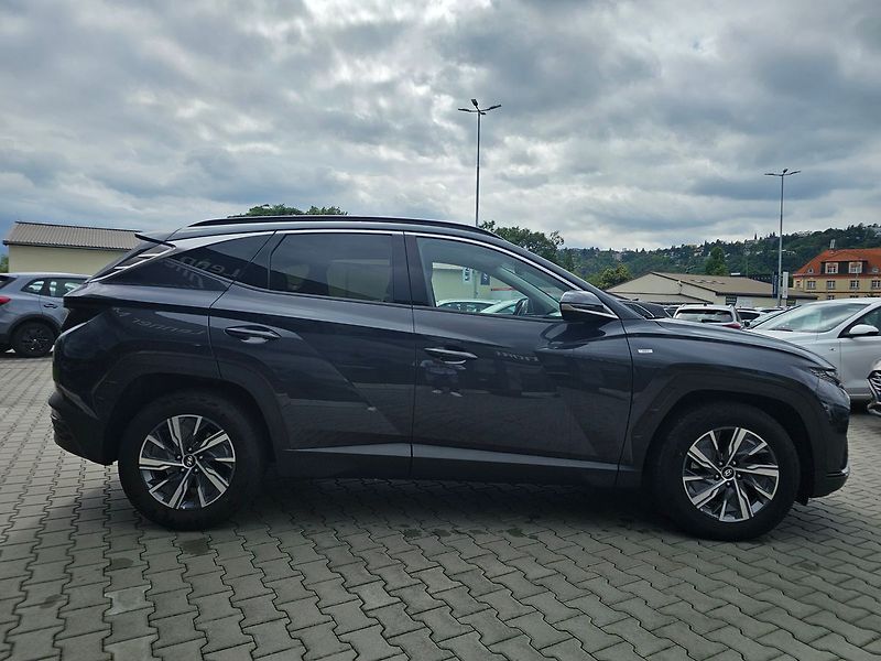 Hyundai Tucson 1.6 T-GDI/110kW Smart Navi DCT - fotka 4 z 20